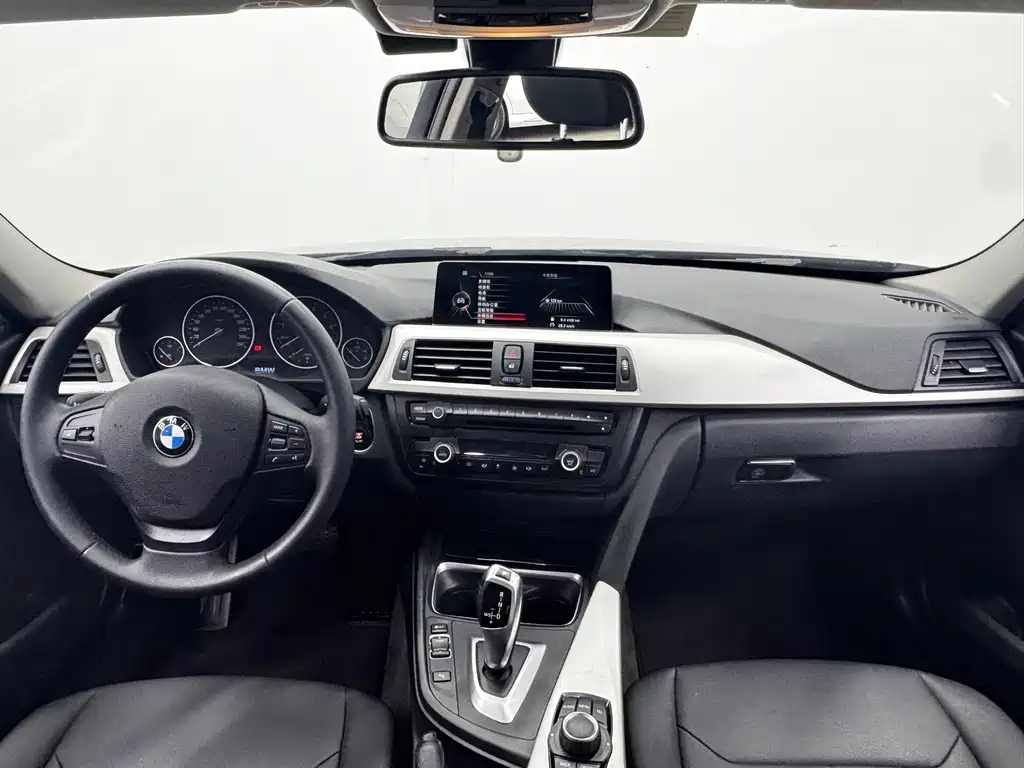 BMW 3 Series — миниатюра 5