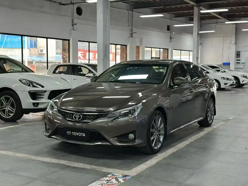 Toyota Reiz — миниатюра 2