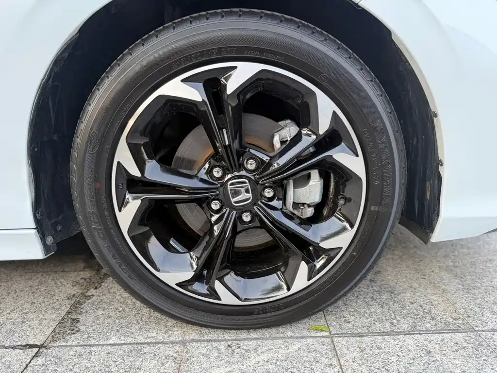 Honda Civic — миниатюра 17