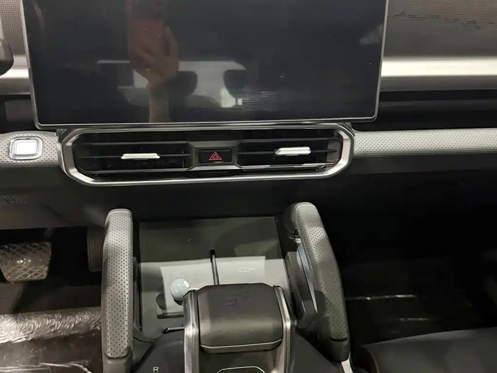 Jetour Traveller — миниатюра 13
