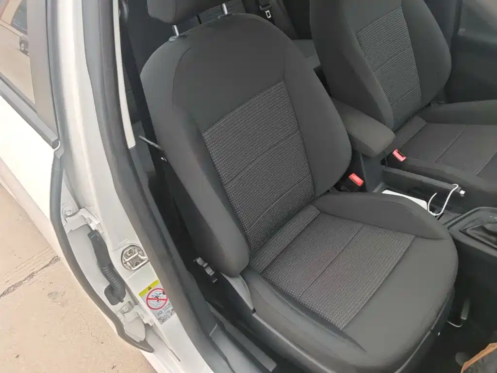 Volkswagen Lavida — миниатюра 20
