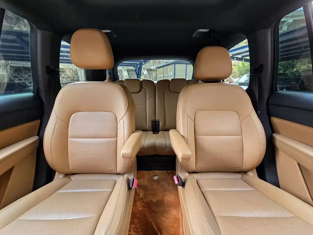 Li Auto Li ONE — миниатюра 11