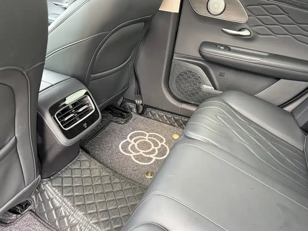 Chery Arrizo 8 PRO — миниатюра 12
