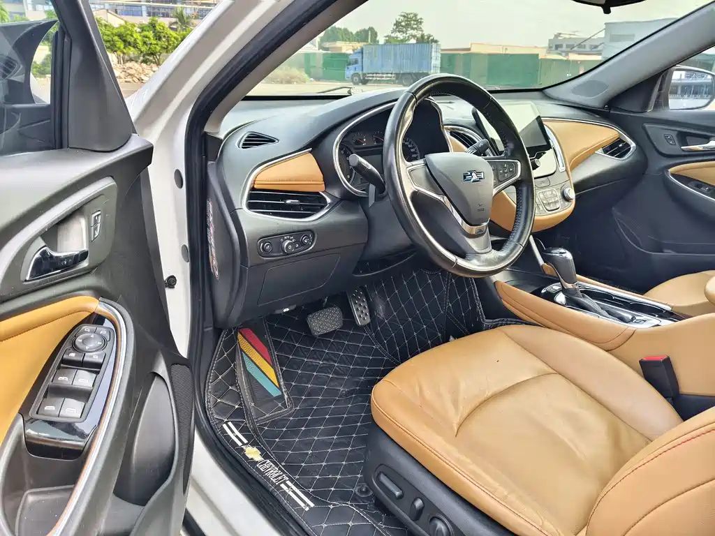 Chevrolet Malibu XL — миниатюра 8