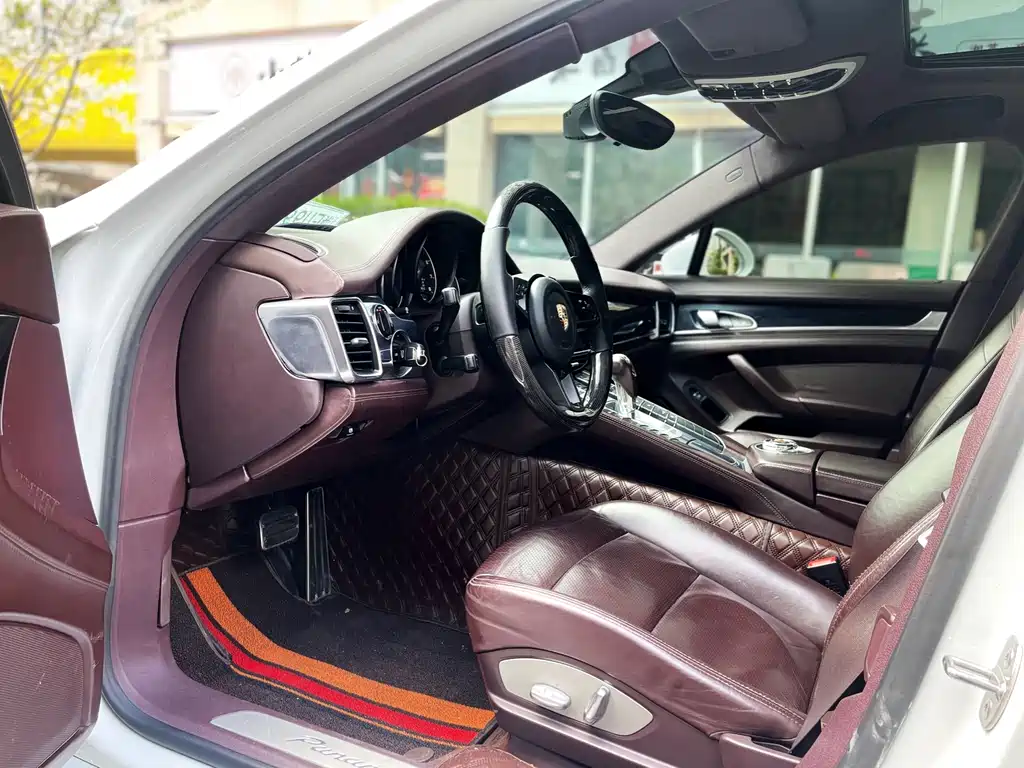 Porsche Panamera — миниатюра 11