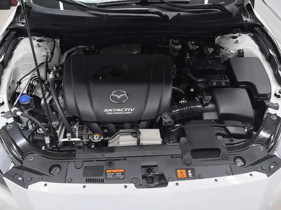 Mazda 3 Axela — миниатюра 10