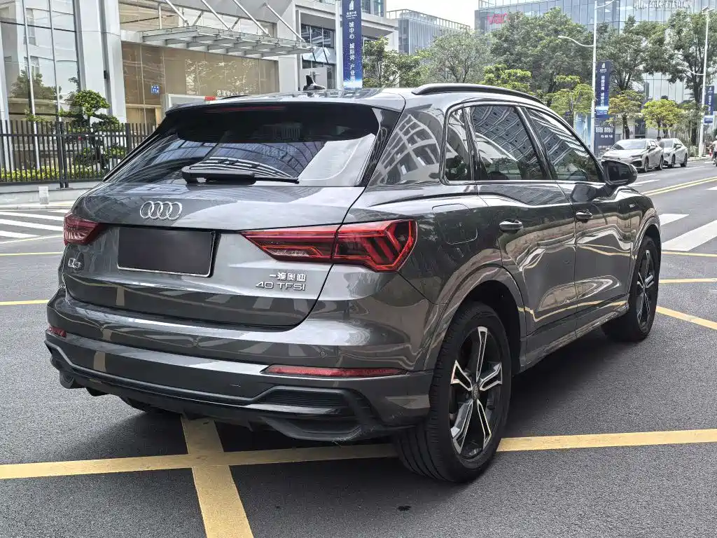 Audi Q3 2021 40 TFSI Fashion