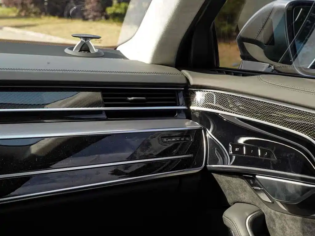 Audi S8 — миниатюра 16