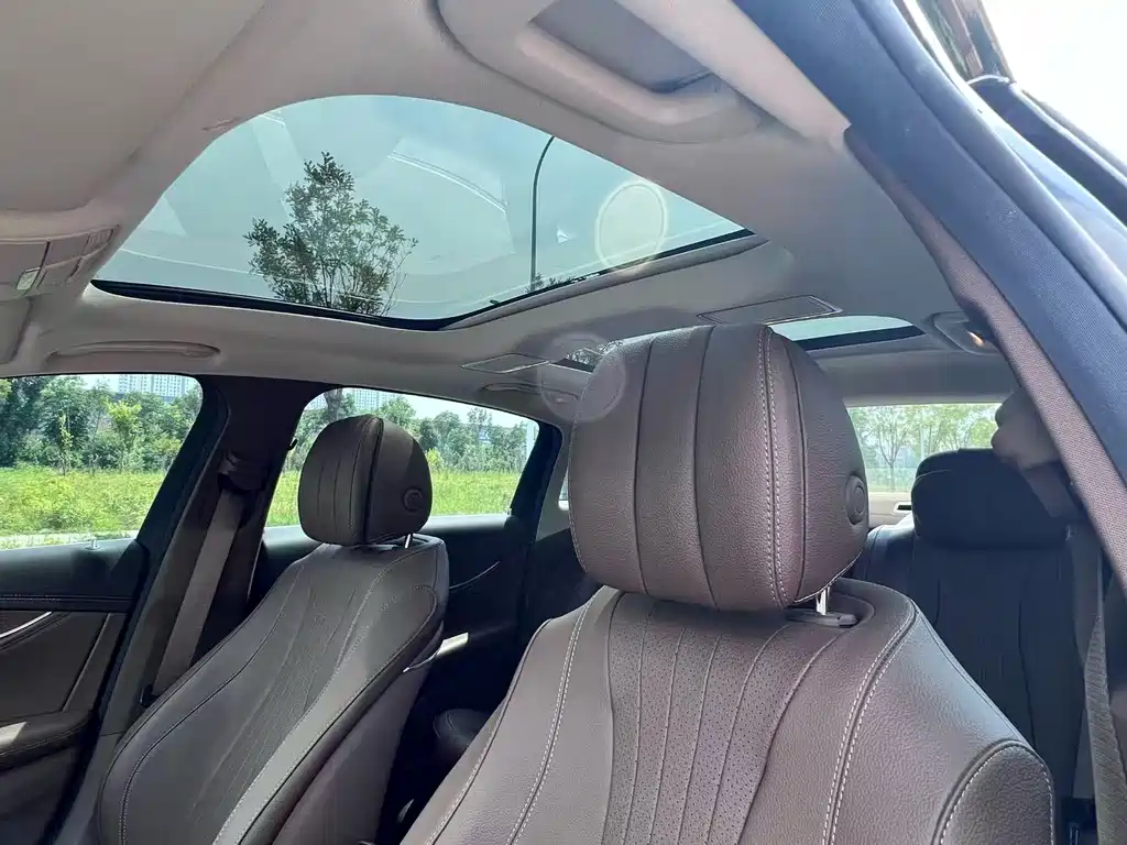 Mercedes-Benz E-Class E 2022 E 260 L