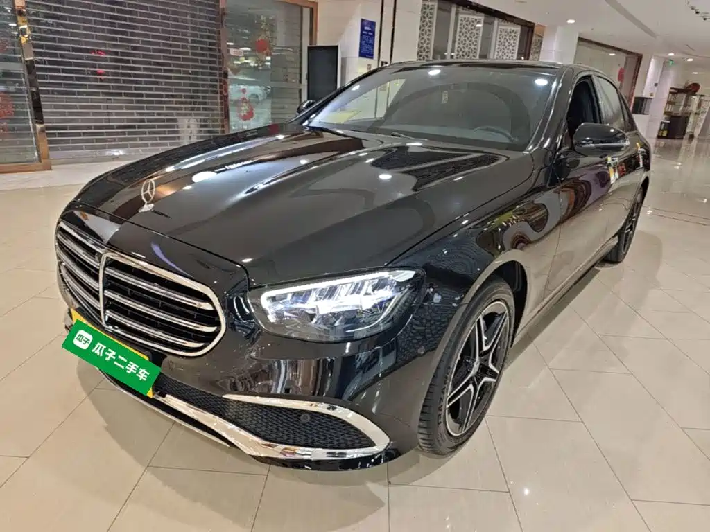 Mercedes-Benz E-Class (Import) — миниатюра 2