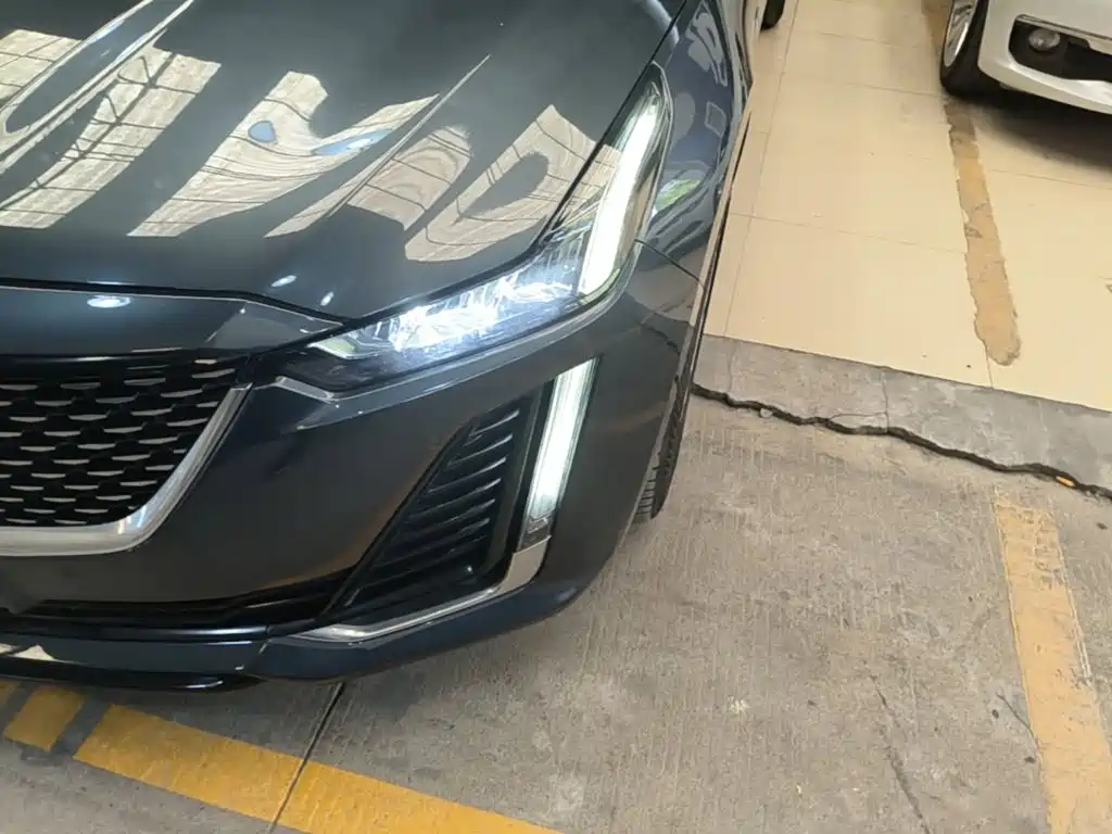 Cadillac CT5 — миниатюра 24
