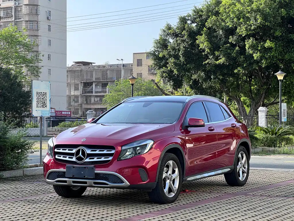 Mercedes-Benz GLA 2019