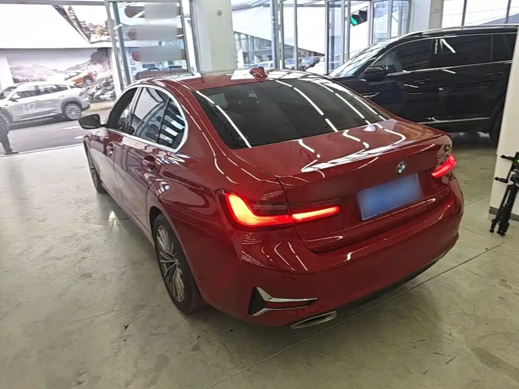 BMW 3 Series — миниатюра 5