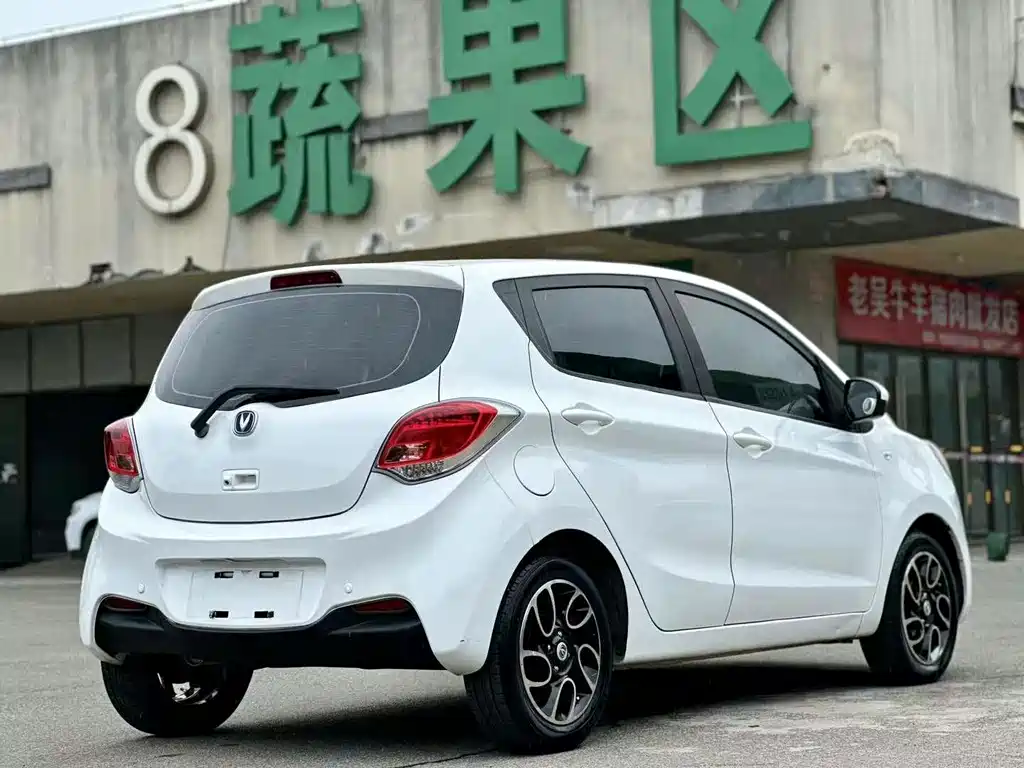 Changan BenBen — миниатюра 4
