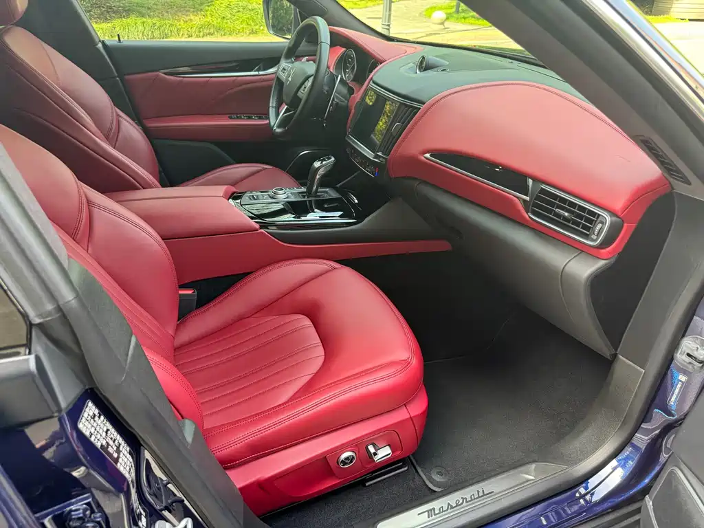 Maserati Levante — миниатюра 9