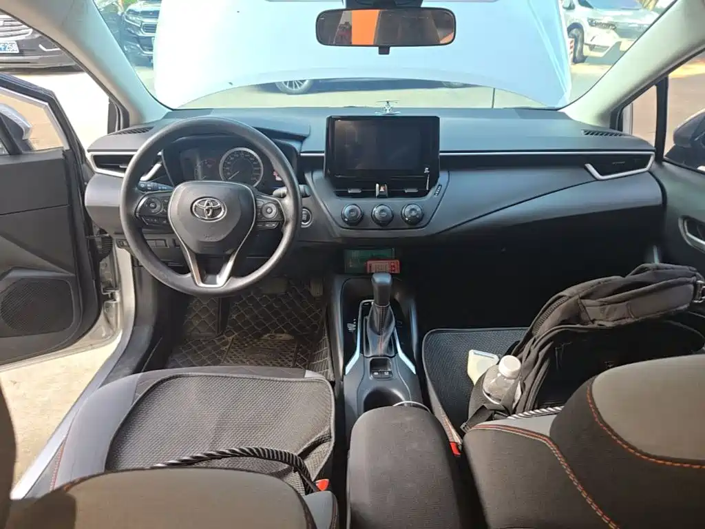 Toyota Corolla — миниатюра 10