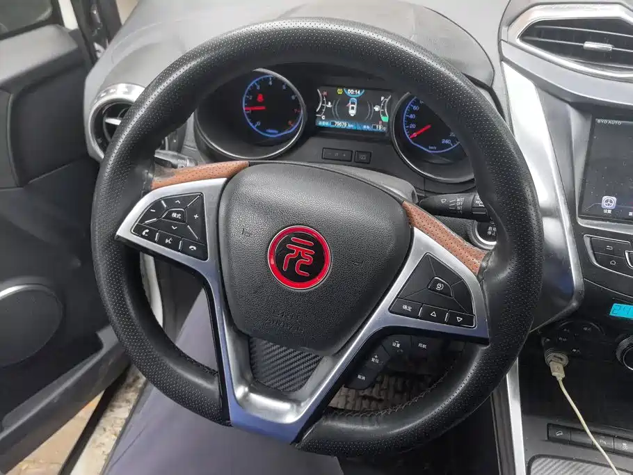 BYD Yuan — миниатюра 15