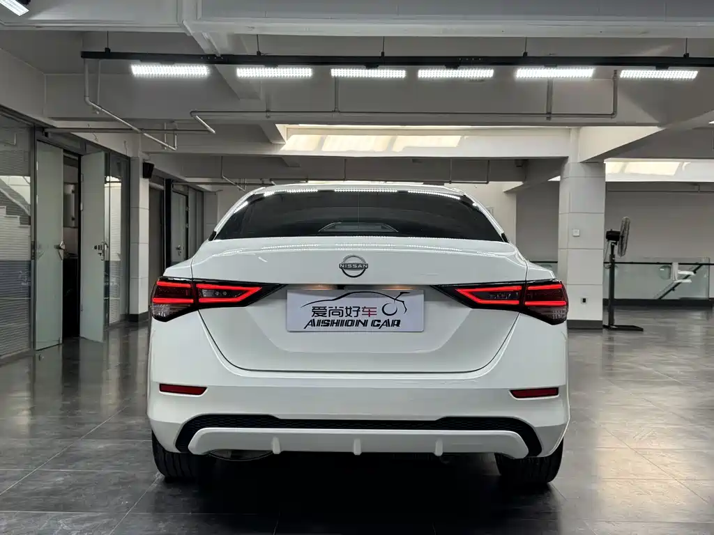 Nissan Sylphy — миниатюра 6