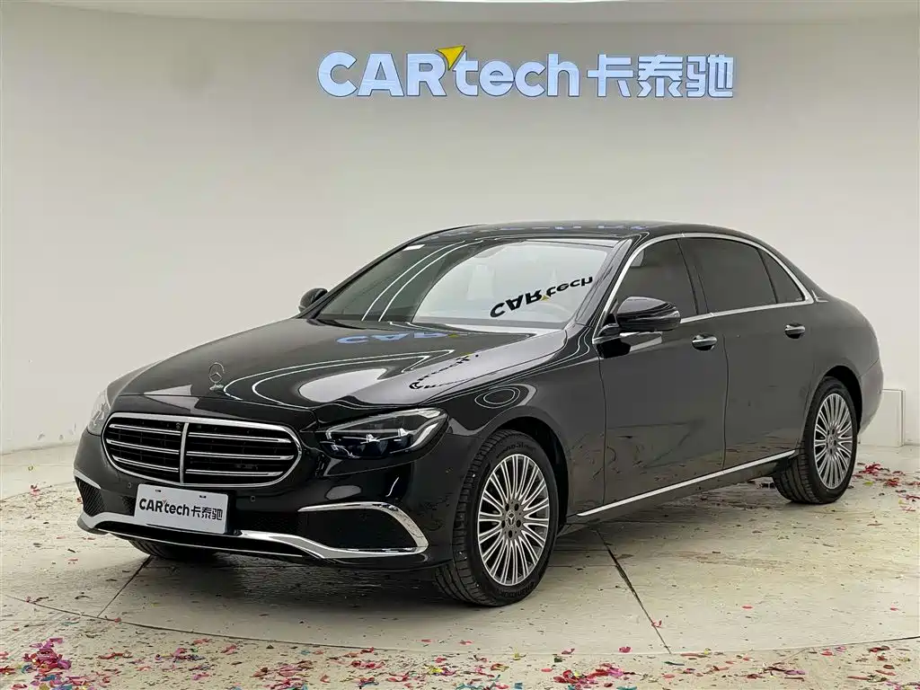 Mercedes-Benz E-Class 2023