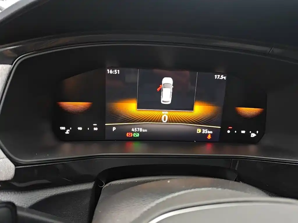 Volkswagen Tharu — миниатюра 12