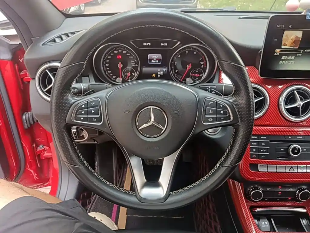 Mercedes-Benz CLA (Import) — миниатюра 11
