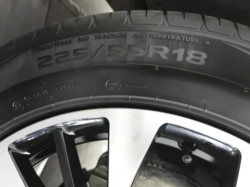 Geely Boyue — миниатюра 24