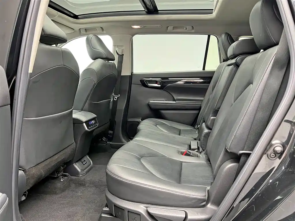 Toyota Highlander — фотографии объявления, Фото 18