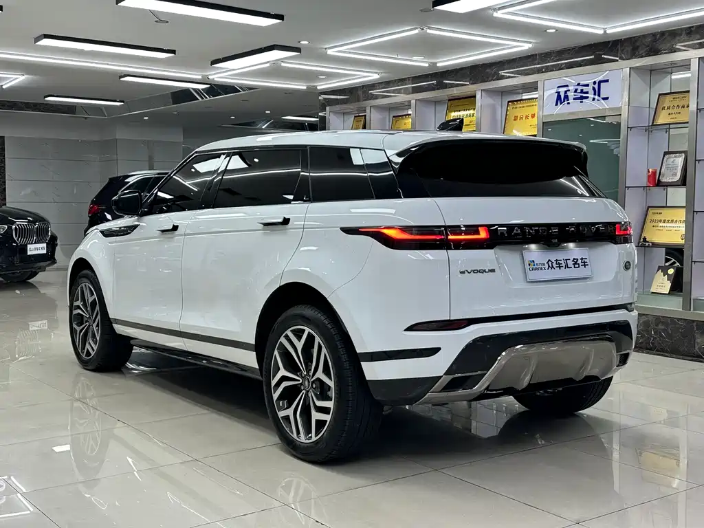 Land Rover Range Rover Evoque 2024 L SE