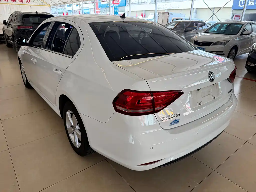Volkswagen Lavida — миниатюра 9