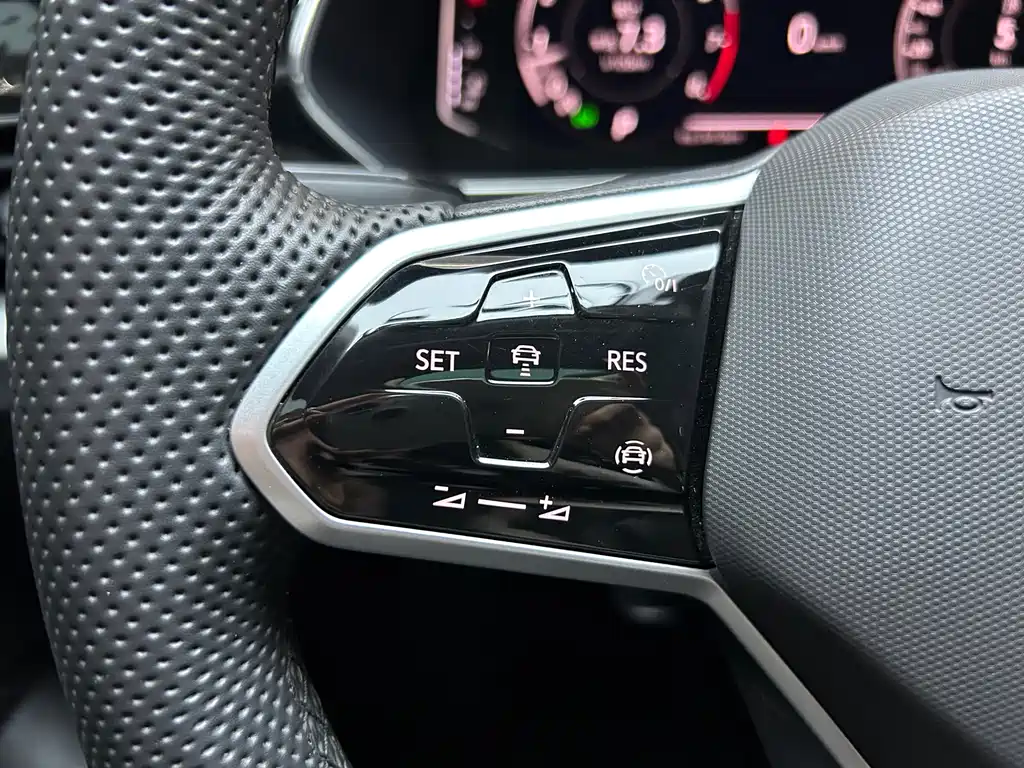 Volkswagen Passat — миниатюра 25