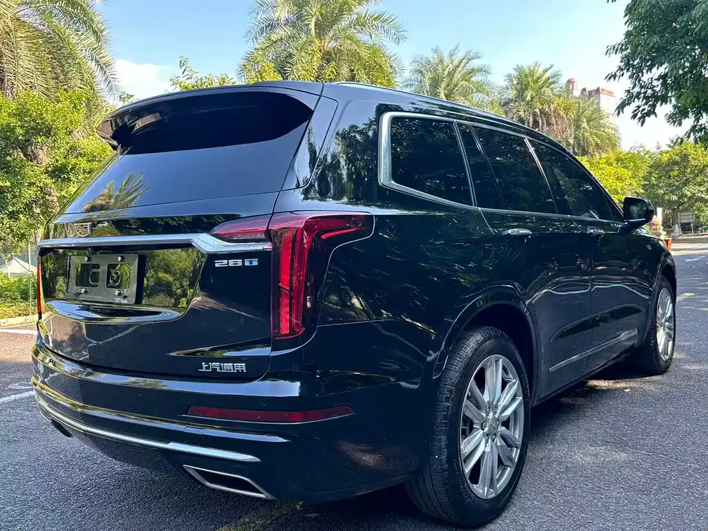 Cadillac XT6 — миниатюра 9