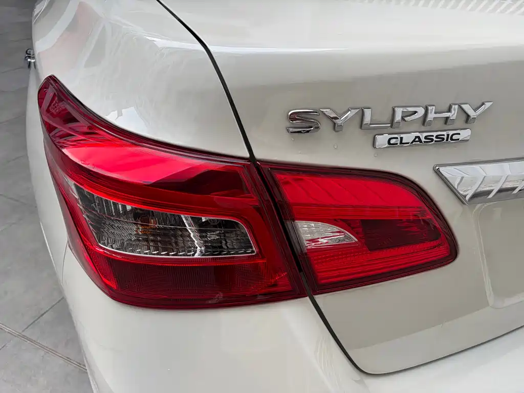 Nissan Sylphy — миниатюра 11
