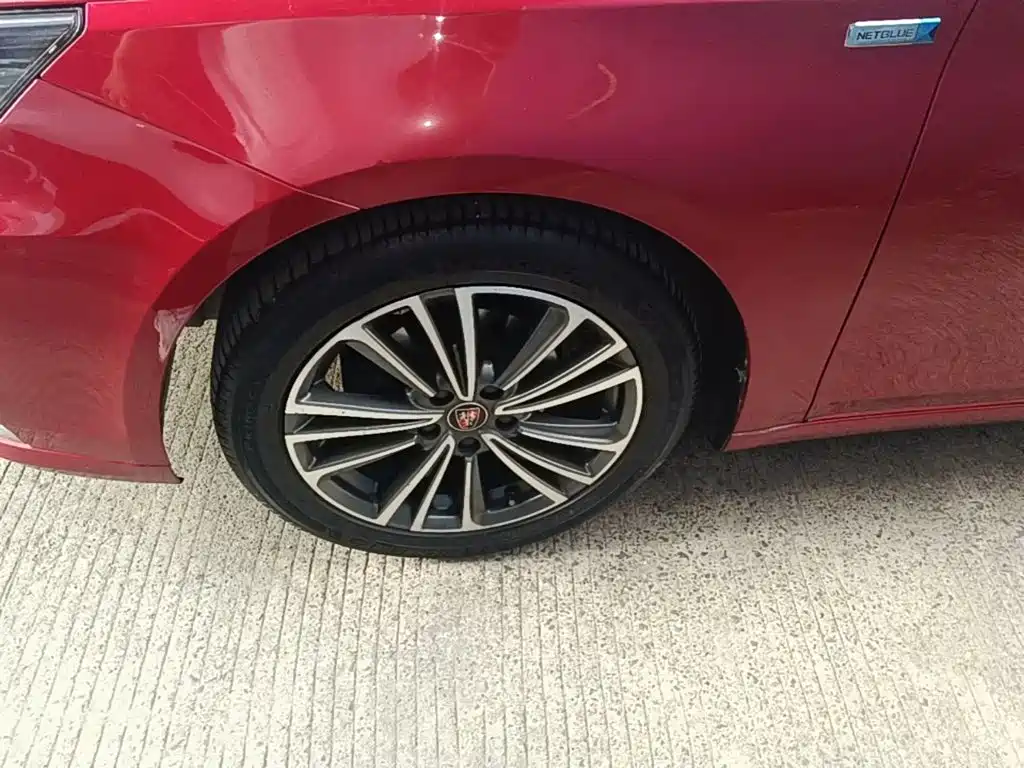Roewe i6 Classic — миниатюра 23