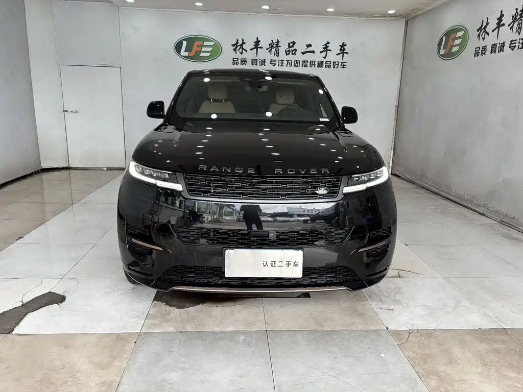 Land Rover Range Rover Sport 2024 400PS Dynamic SE