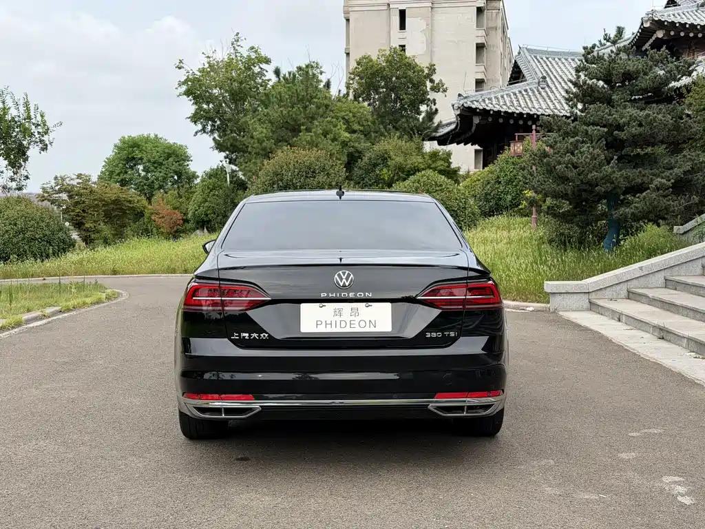 Volkswagen Phideon — миниатюра 5