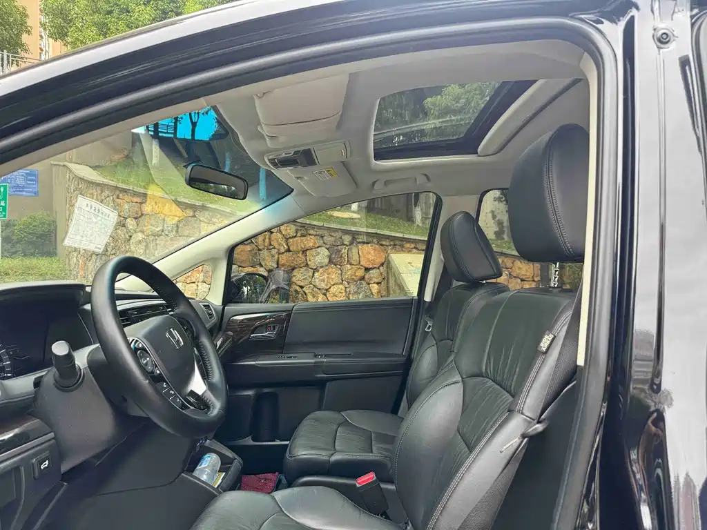 Honda Odyssey — фотографии объявления, Фото 14