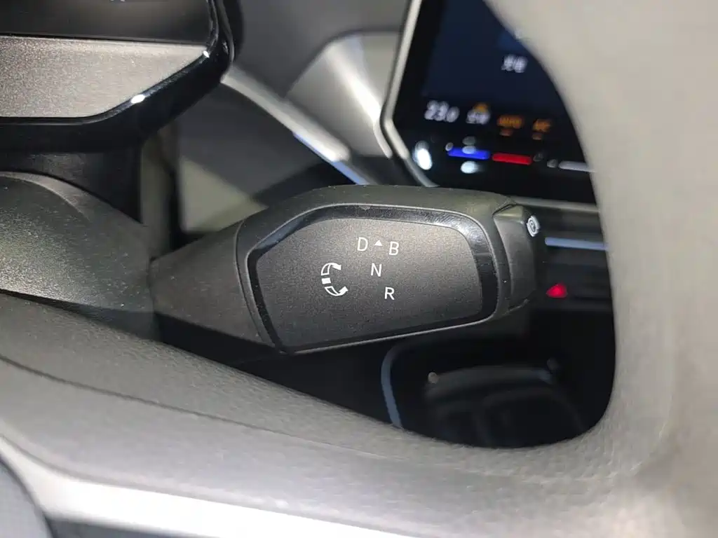 Volkswagen ID.4 Crozz — миниатюра 19