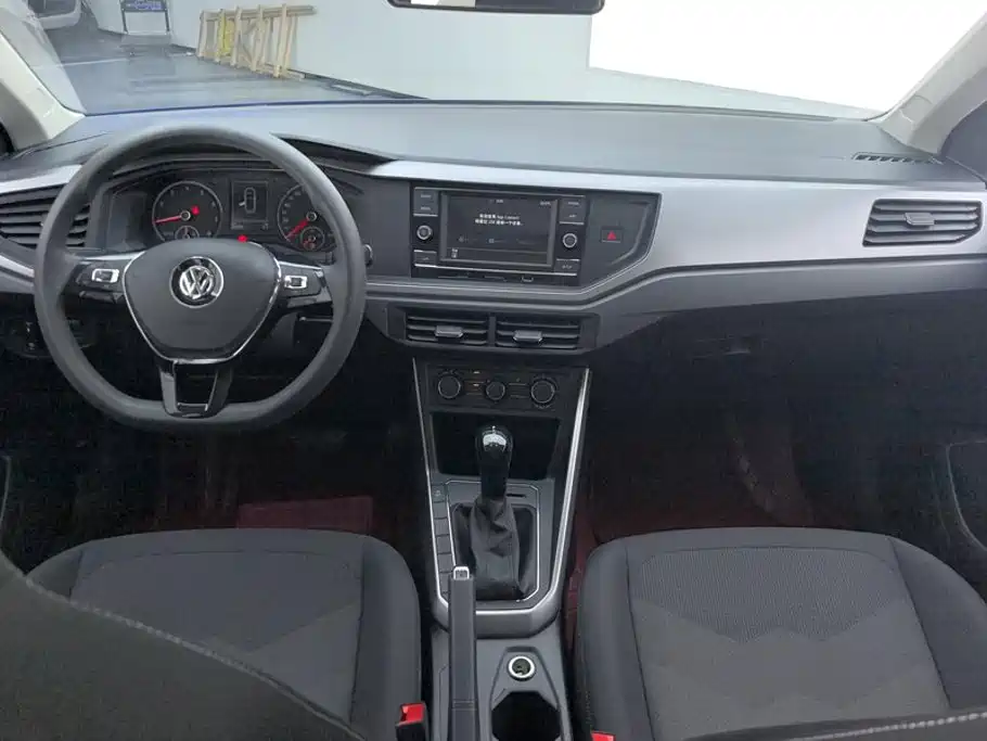 Volkswagen Polo — миниатюра 12