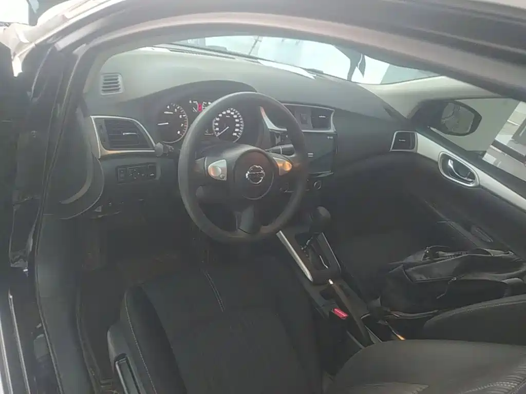 Nissan Sylphy — миниатюра 10