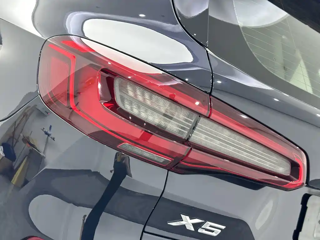 BMW X5 (Import) — миниатюра 22