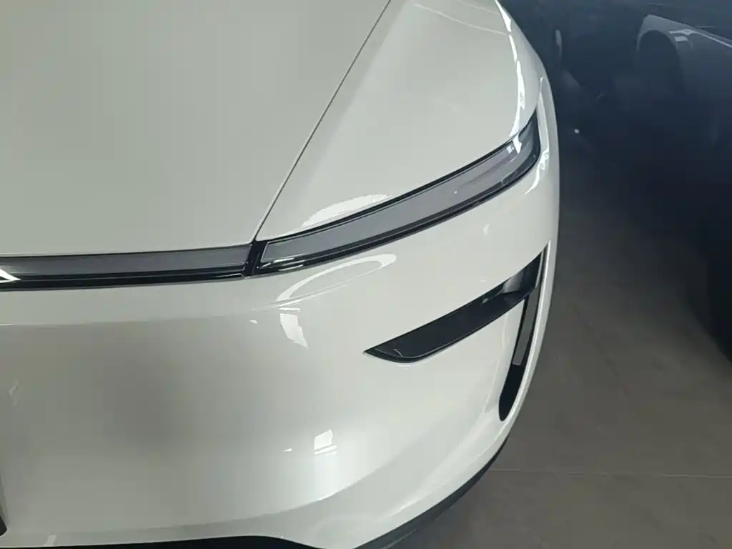 Tesla Model Y — фотографии объявления, Фото 24