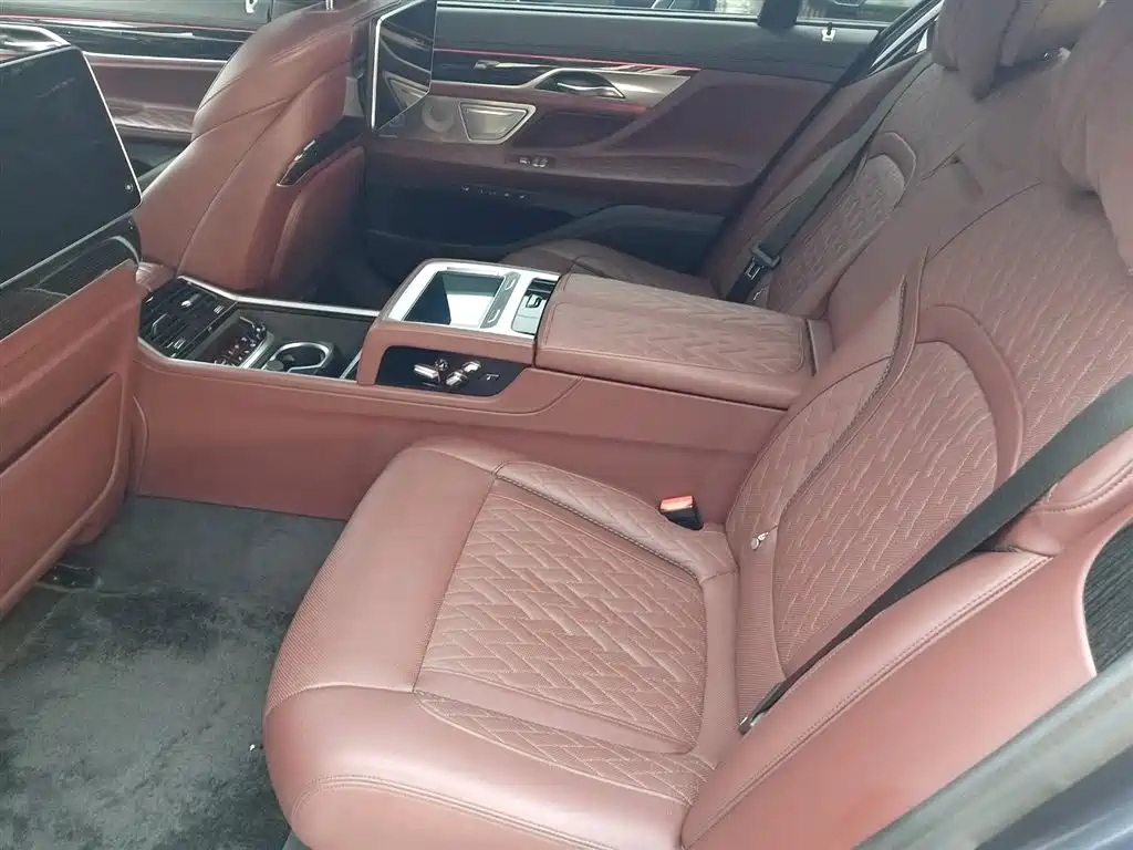 BMW 7 Series 7 2019 M760Li xDrive V12 Sport