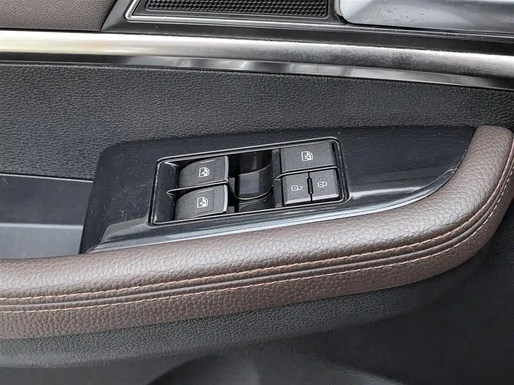 Fengxing Fengxing CM7 — миниатюра 9