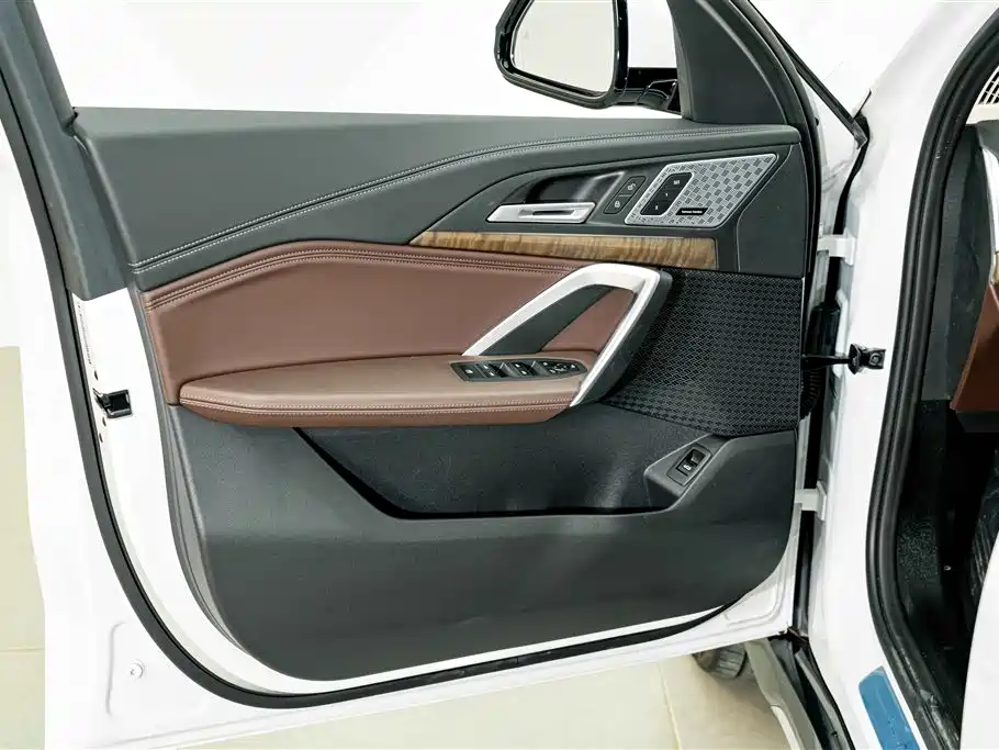 BMW X1 — миниатюра 17