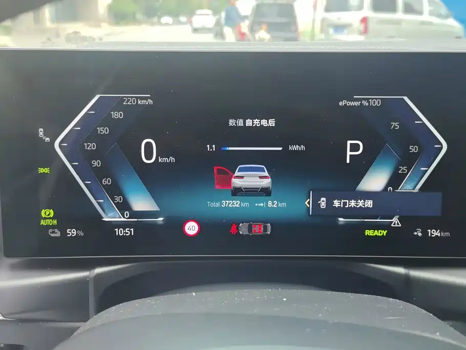 BMW i3 — миниатюра 14