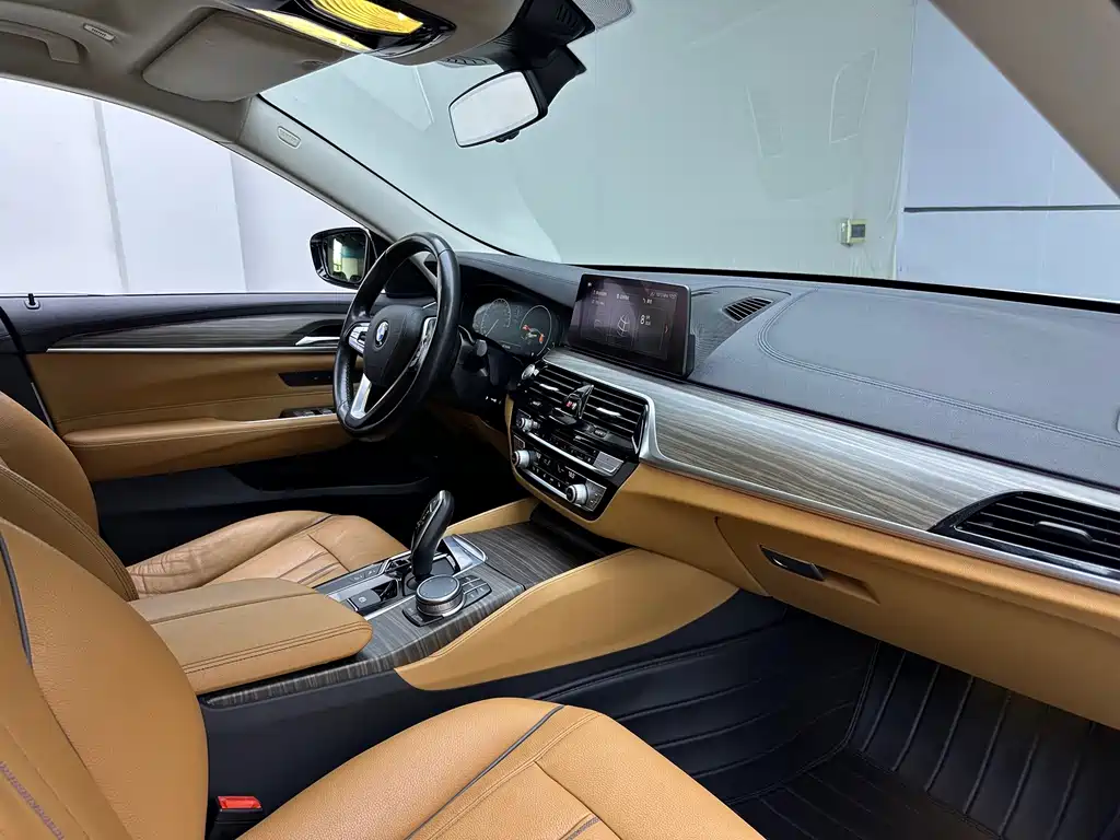 BMW 6 Series GT — миниатюра 12