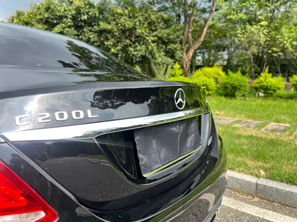 Mercedes-Benz C-Class — миниатюра 24