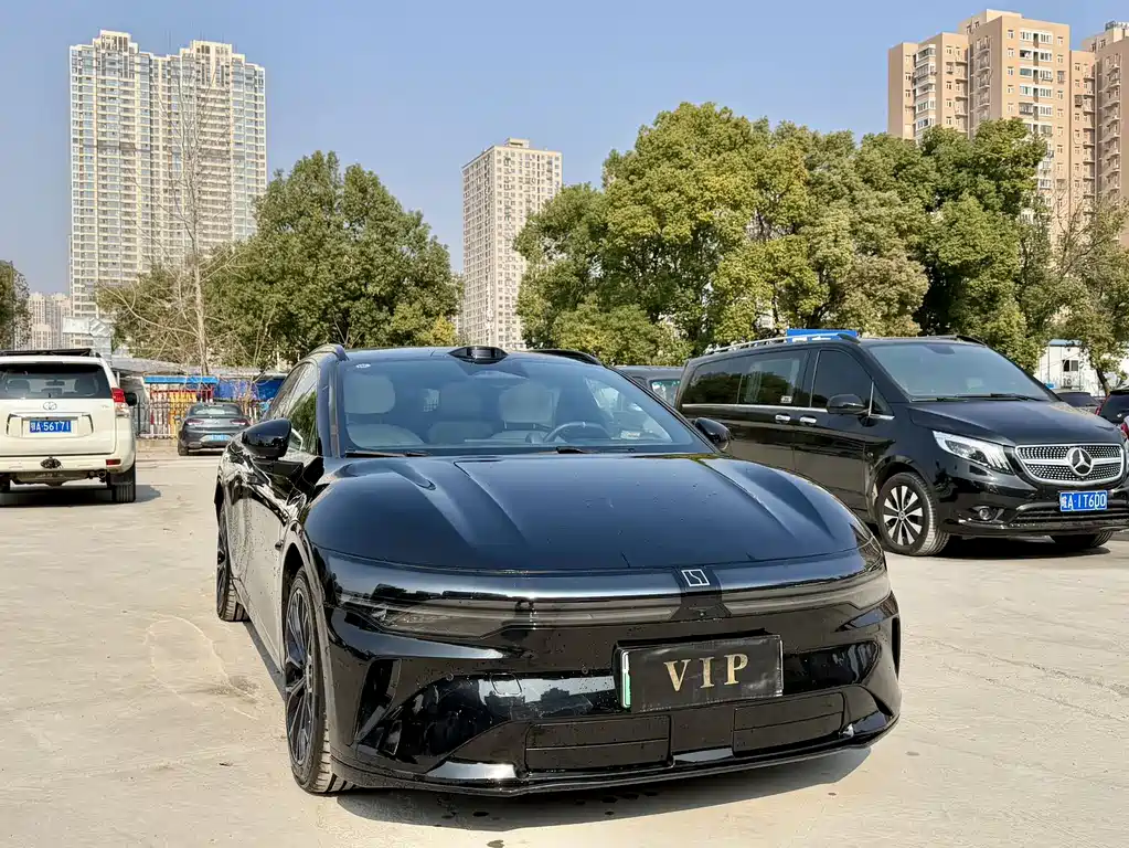 ZEEKR EXTREME KRYPTON 007GT