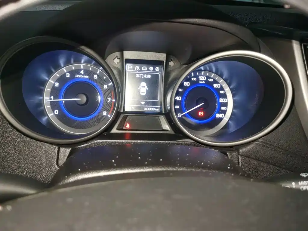 Changan CS35 — миниатюра 5