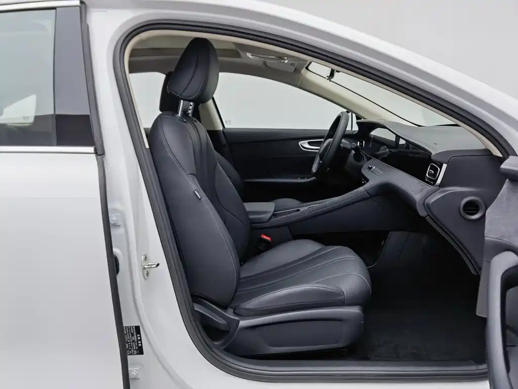 Roewe D7 — миниатюра 23